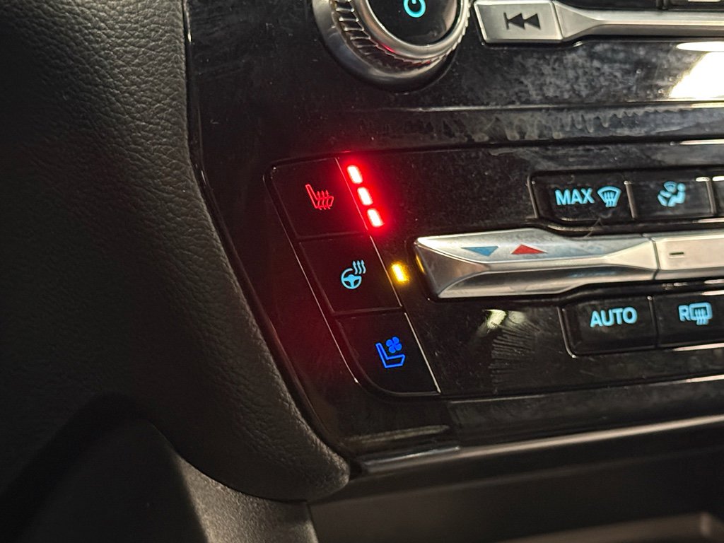 Certified 2024 Ford Explorer Limited image 27