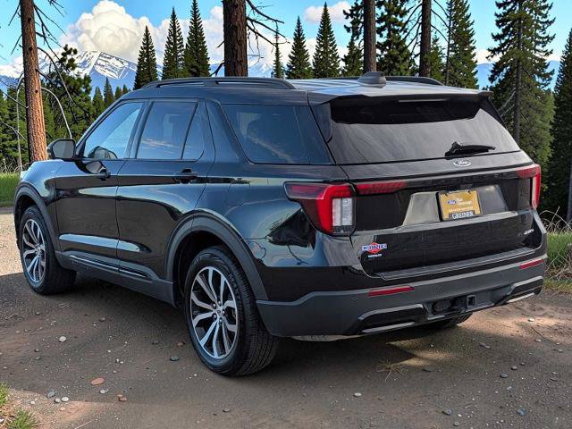 Certified 2025 Ford Explorer ST-Line AWD/4WD image 4