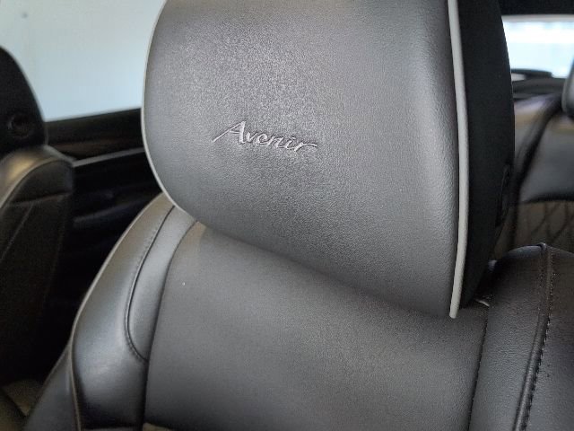 Used 2022 Buick Enclave Avenir image 15