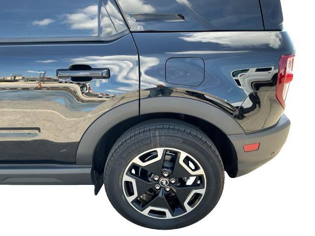 Certified 2023 Ford Bronco Sport Outer Banks w/ Tech Package AWD/4WD image 14