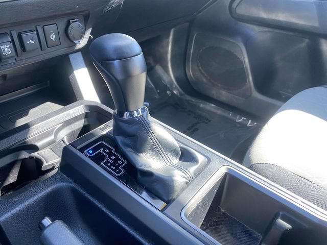 Used 2021 Toyota Tacoma TRD Off-Road AWD/4WD image 28