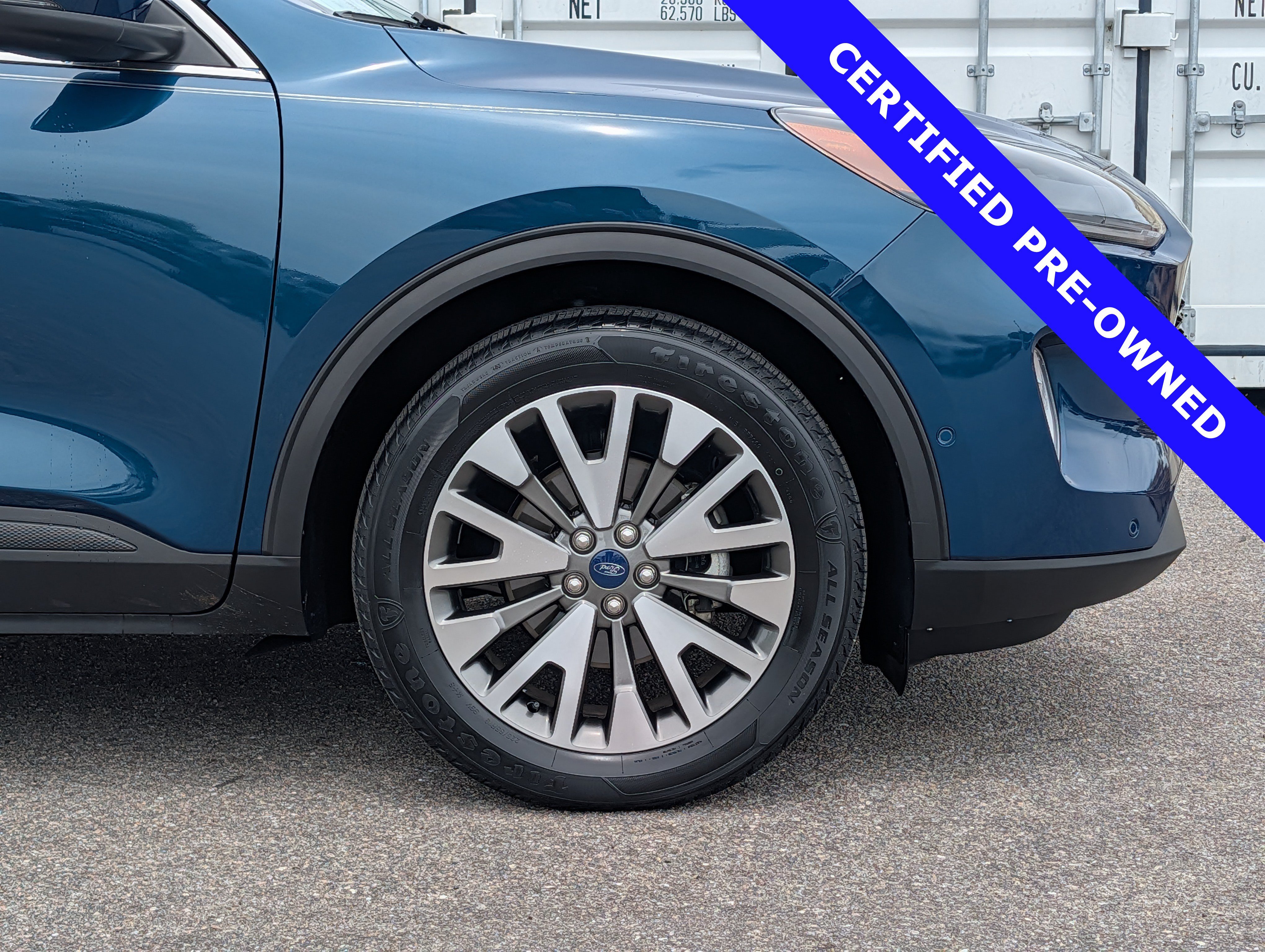 Certified 2020 Ford Escape Titanium AWD/4WD image 11