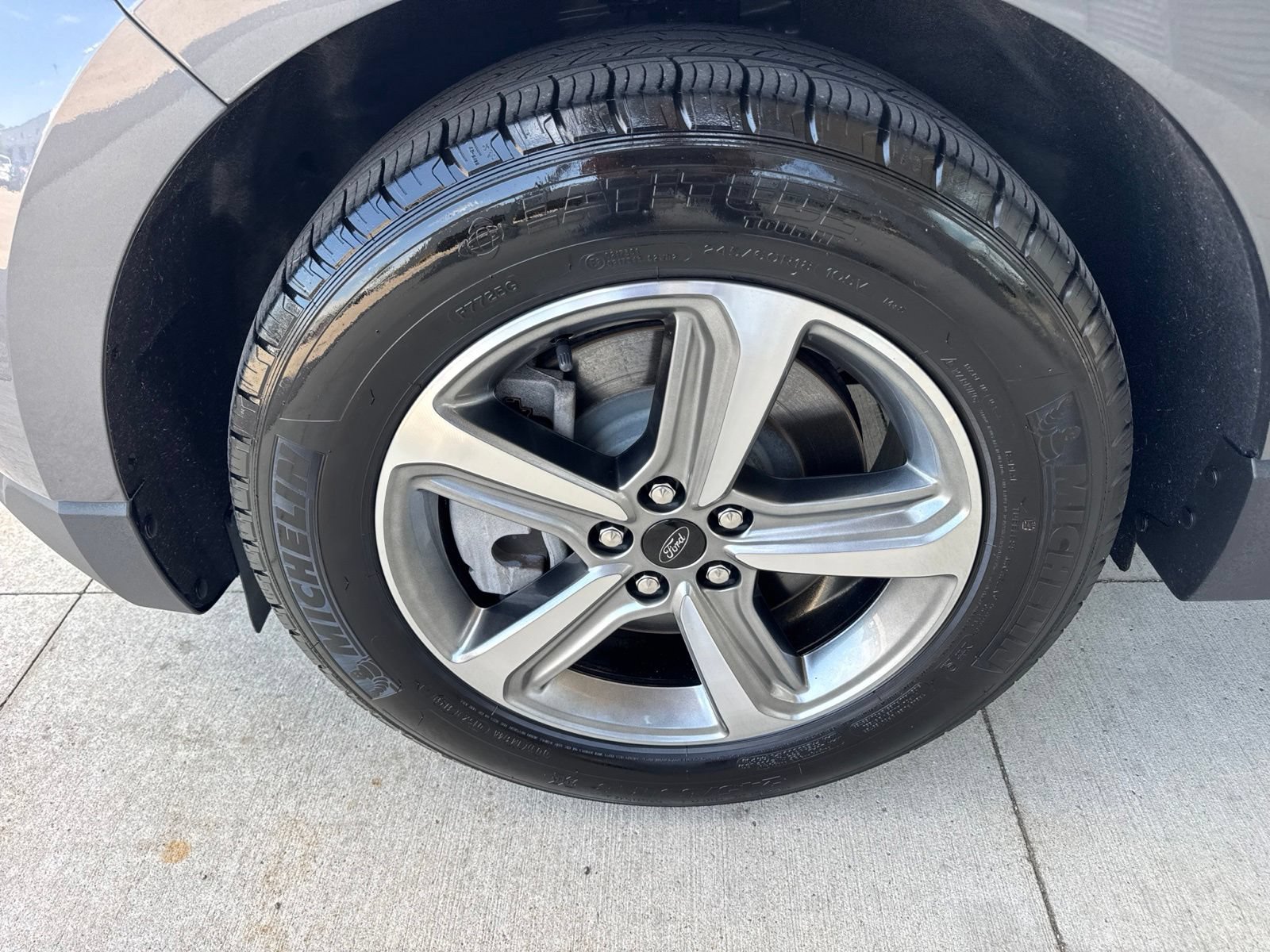 Certified 2024 Ford Edge SEL w/ Convenience Package AWD/4WD image 18