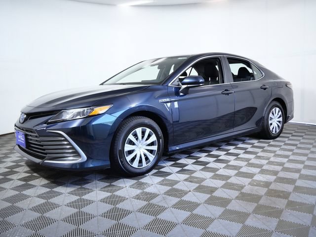 Used 2021 Toyota Camry LE FWD image 5