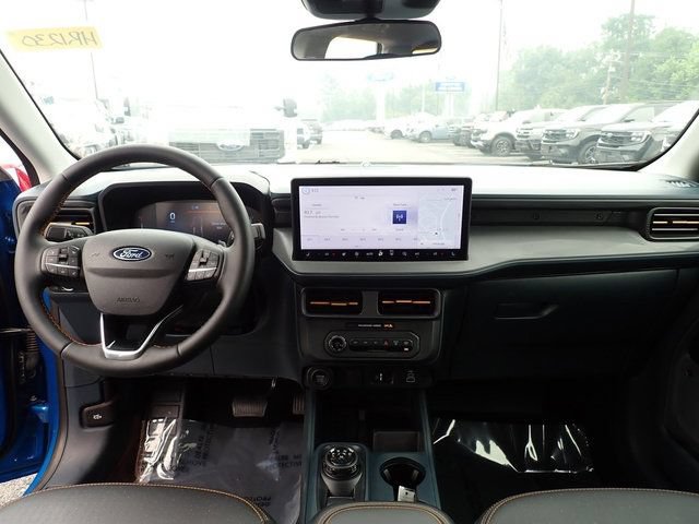 Certified 2025 Ford Maverick Tremor AWD/4WD image 21