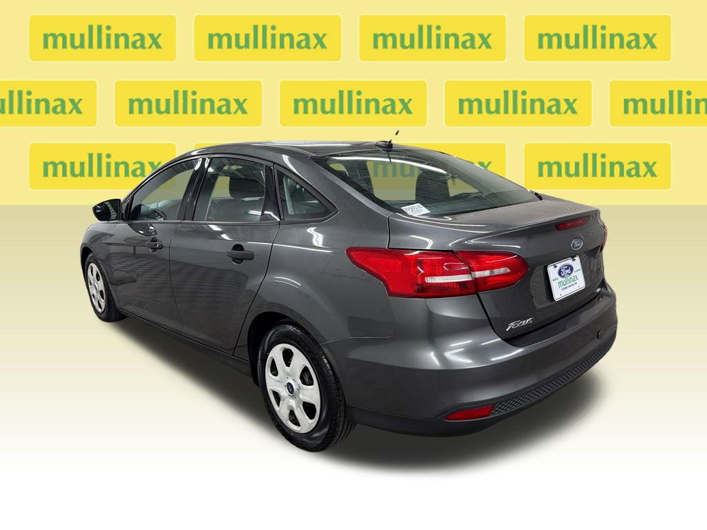 Certified 2018 Ford Focus S FWD image 10