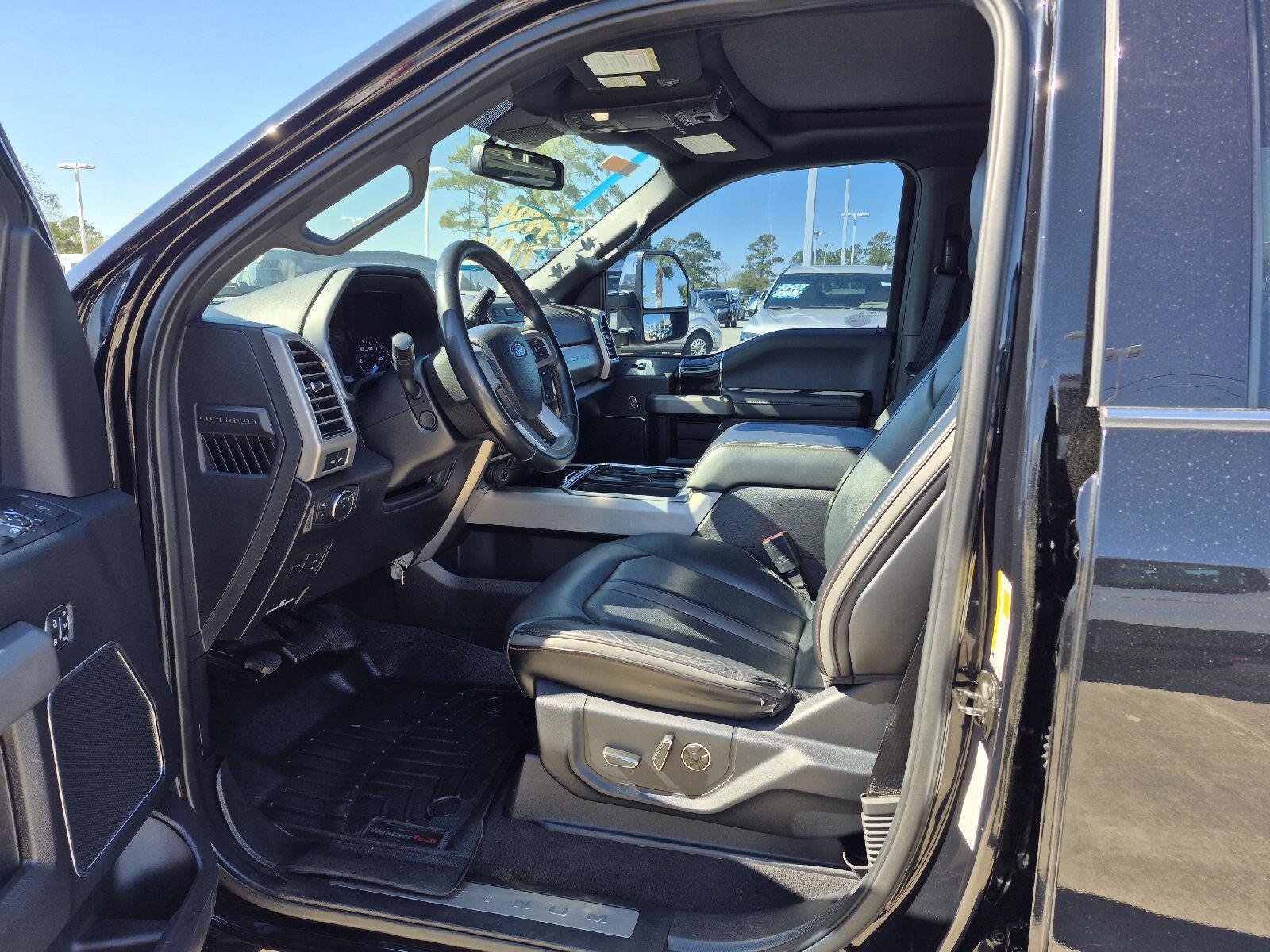 Certified 2021 Ford F450 Platinum w/ FX4 Off-Road Package image 10