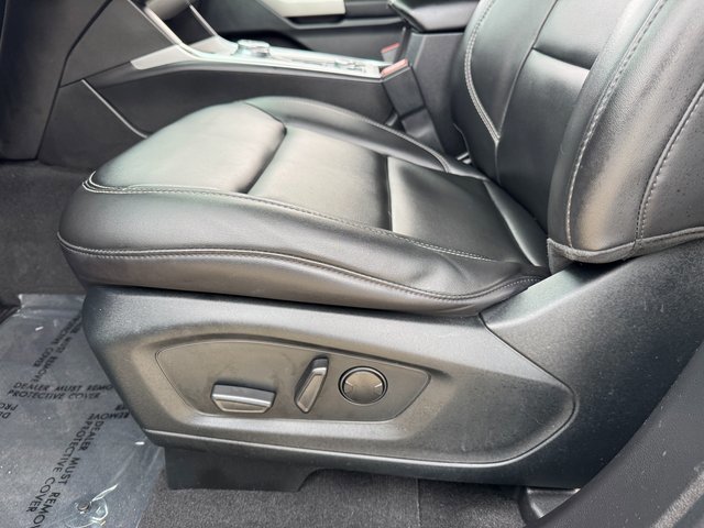 Certified 2023 Ford Explorer XLT w/ Equipment Group 202A image 15