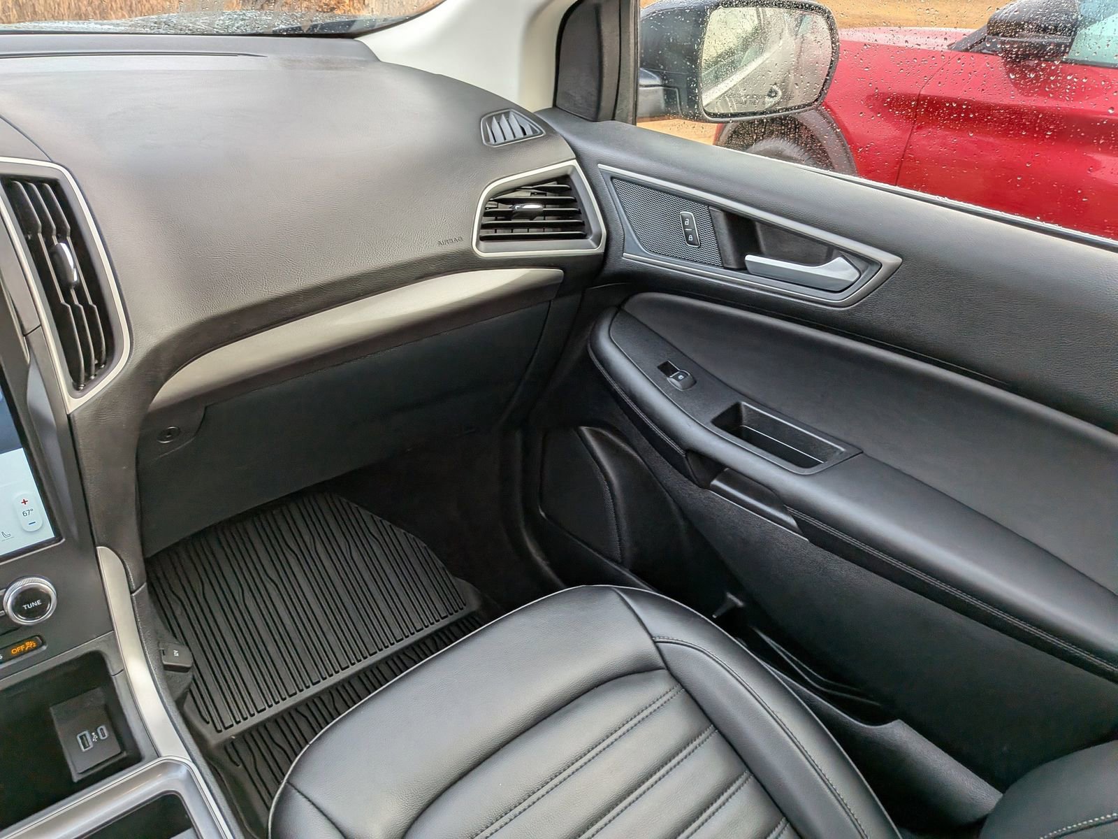 Certified 2024 Ford Edge SEL w/ Convenience Package image 19