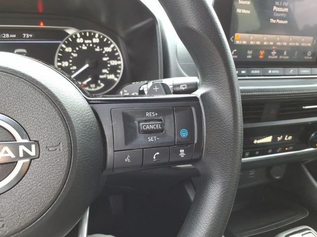 Used 2023 Nissan Rogue SV AWD/4WD image 22