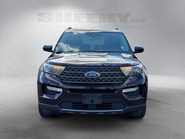 Certified 2022 Ford Explorer XLT w/ Equipment Group 202A AWD/4WD image 9