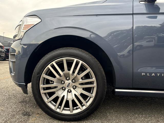 Certified 2023 Ford Expedition Platinum image 18