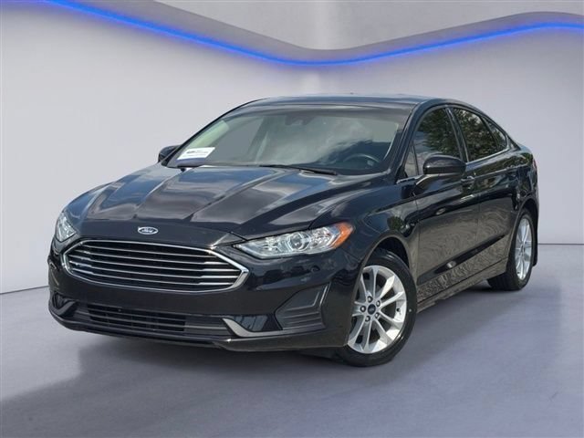 Certified 2020 Ford Fusion SE FWD image 2
