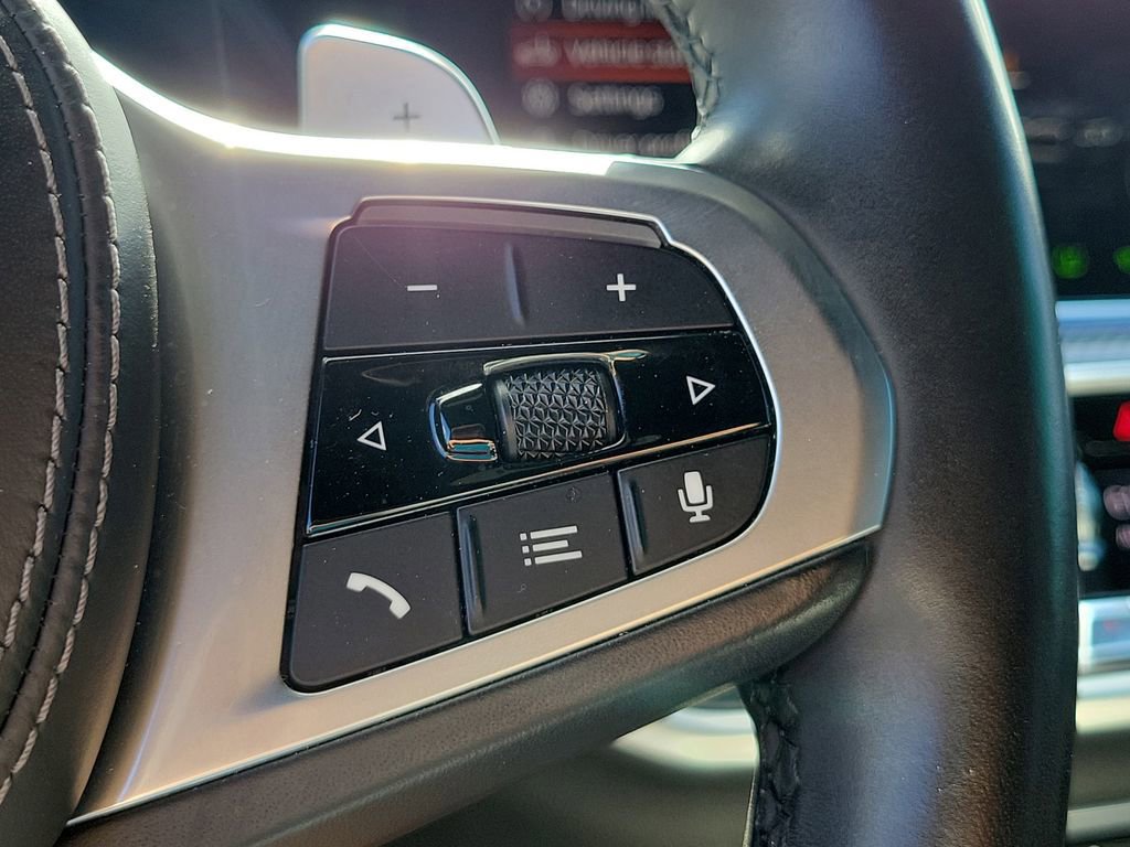 Used 2021 BMW X5 M50i w/ Executive Package image 27