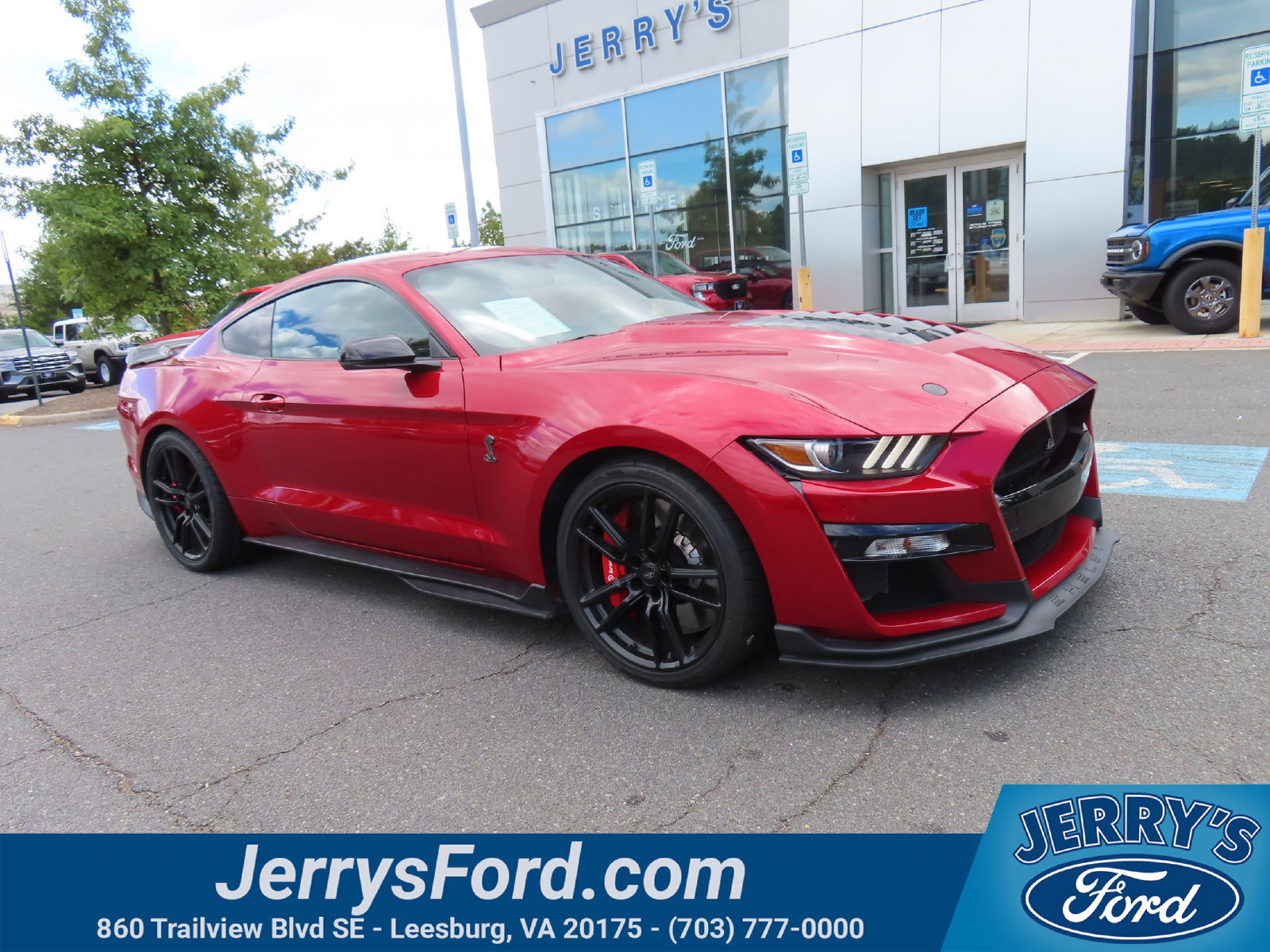 Certified 2022 Ford Mustang Shelby GT500 w/ Technology Package RWD image 1