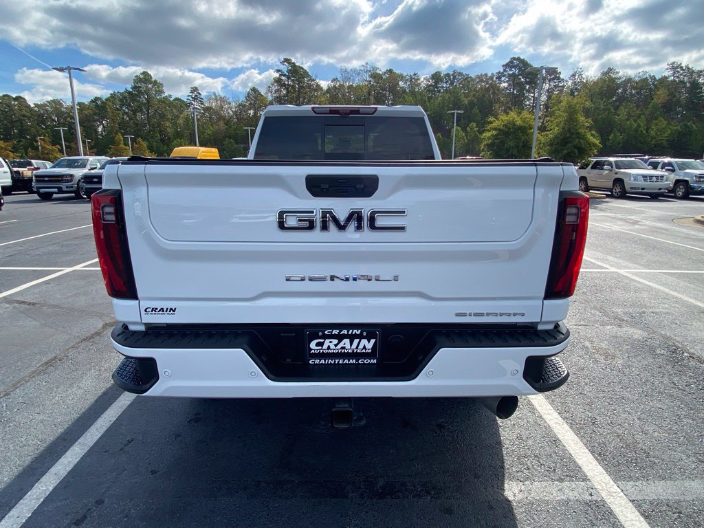 Used 2025 GMC Sierra 2500 Denali w/ Denali Reserve Package AWD/4WD image 6