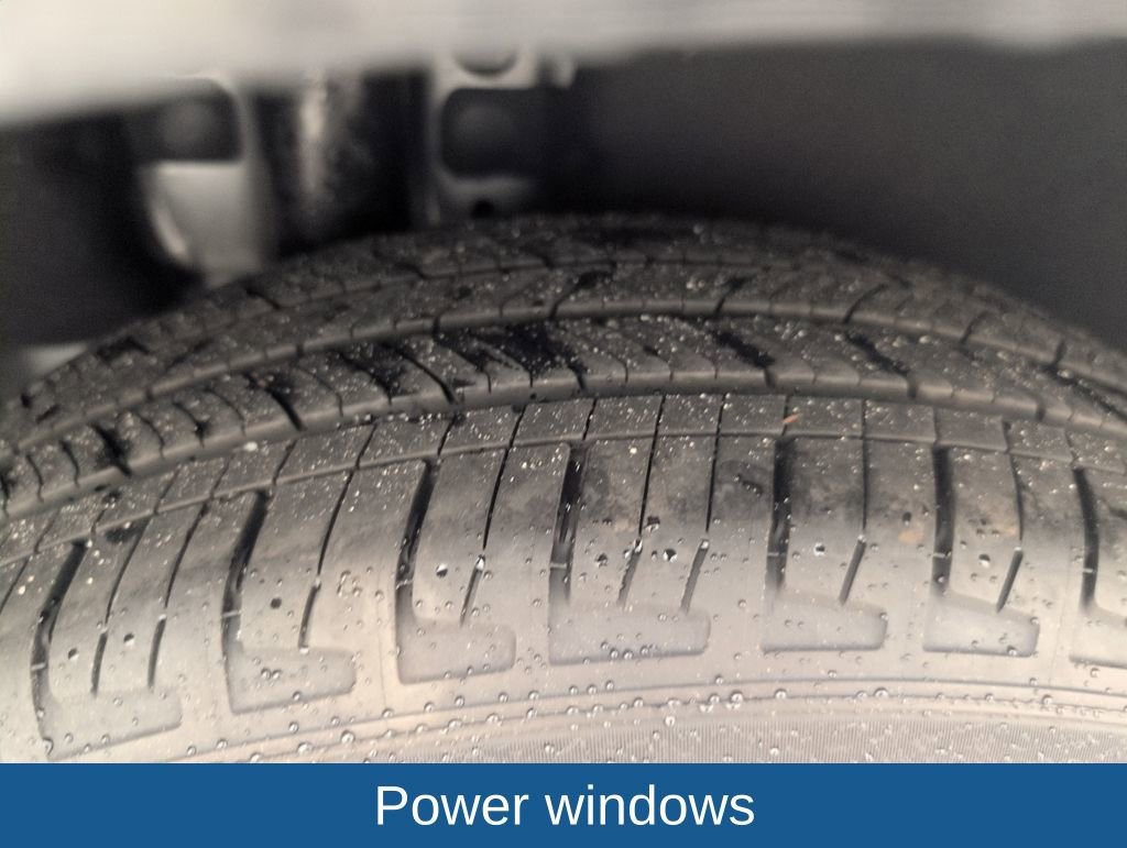 Certified 2024 Ford Escape Active w/ Cold Weather Package image 19