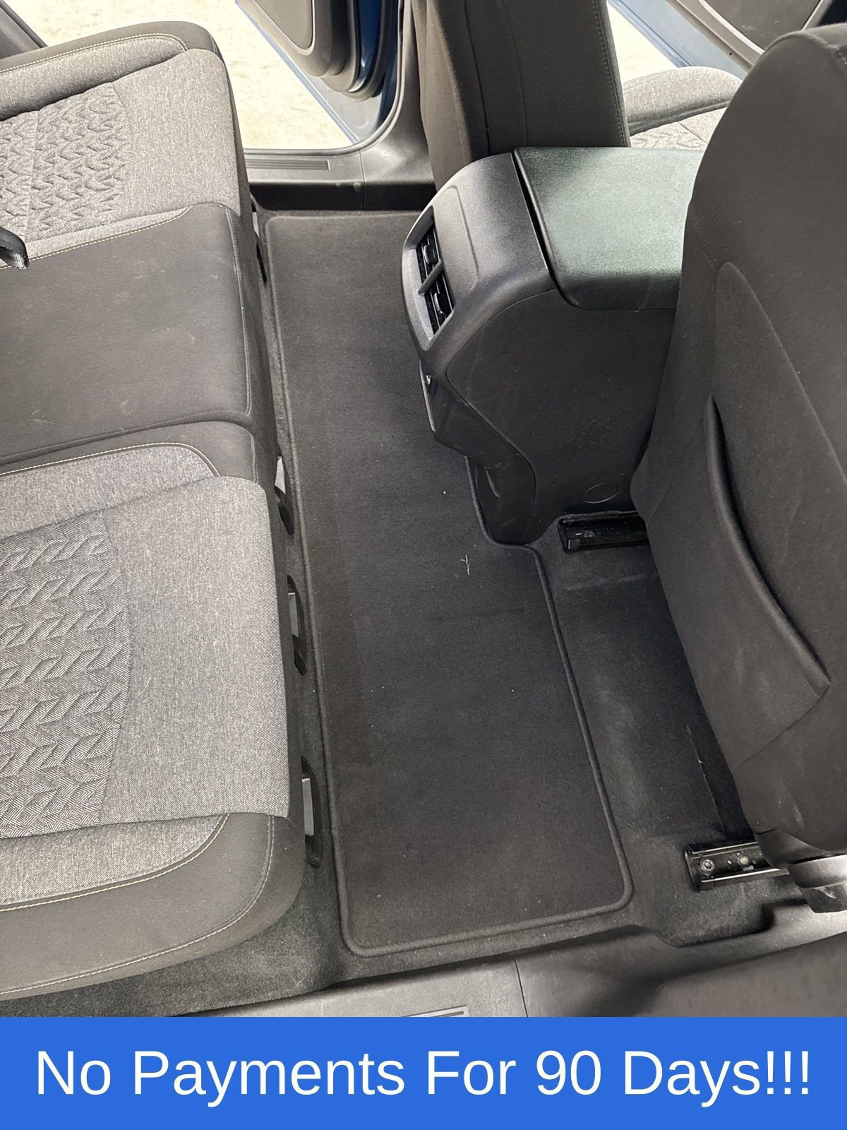 Used 2024 Chevrolet Equinox LT image 30