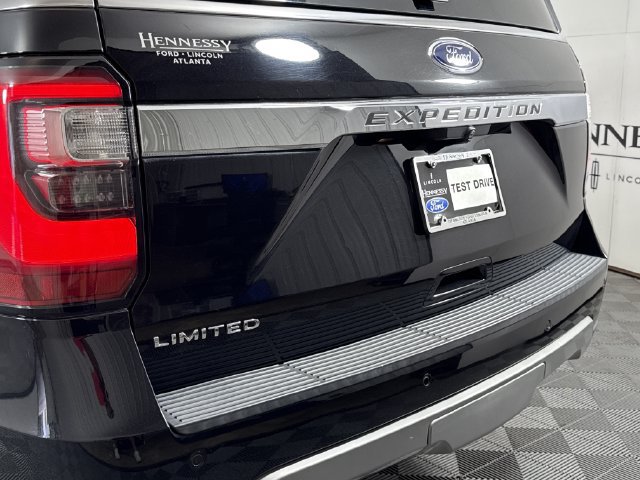Certified 2019 Ford Expedition Limited w/ Equipment Group 302A AWD/4WD image 31