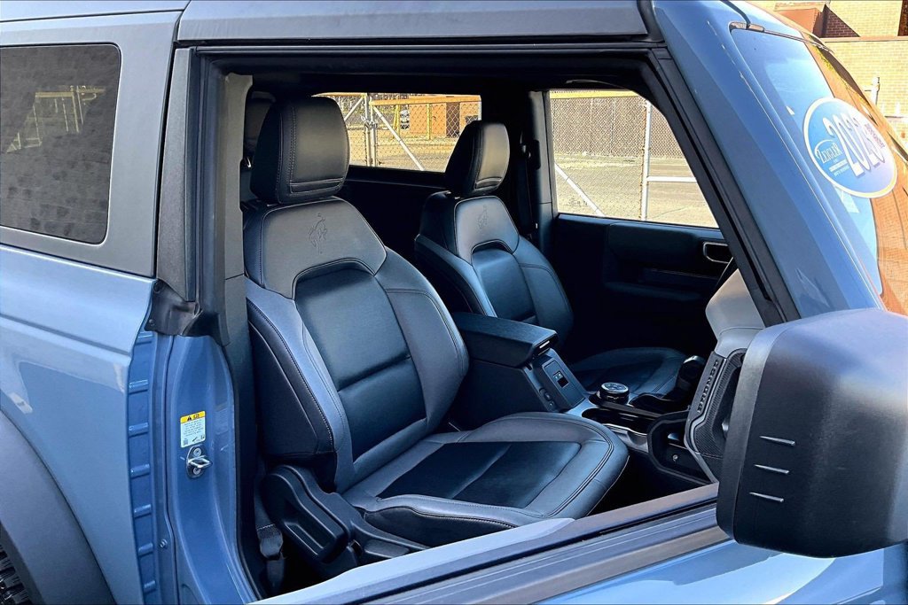 Certified 2023 Ford Bronco Big Bend w/ Sasquatch Package AWD/4WD image 7