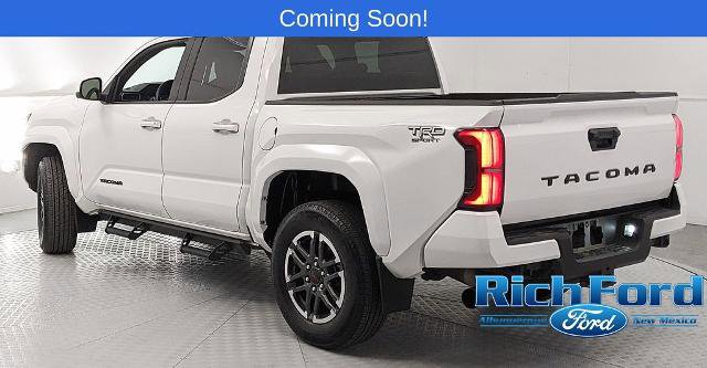 Used 2024 Toyota Tacoma TRD Sport RWD image 4