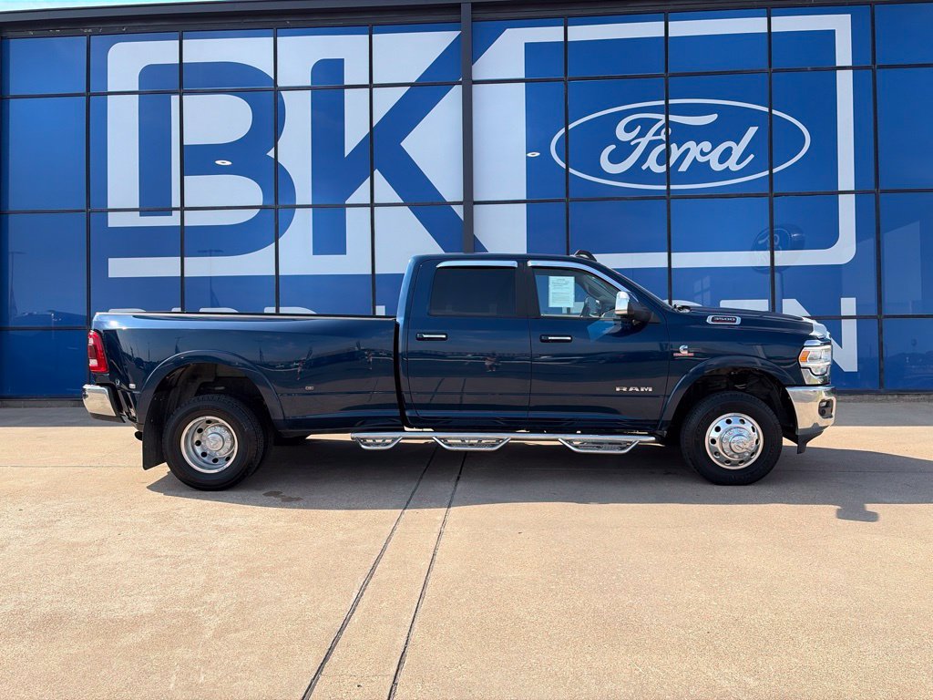 Used 2022 RAM 3500 Laramie AWD/4WD image 8