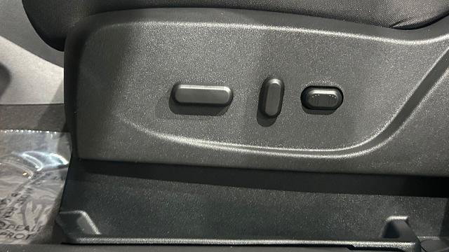 Certified 2018 Ford Escape SE w/ SE Sync 3 Package AWD/4WD image 35