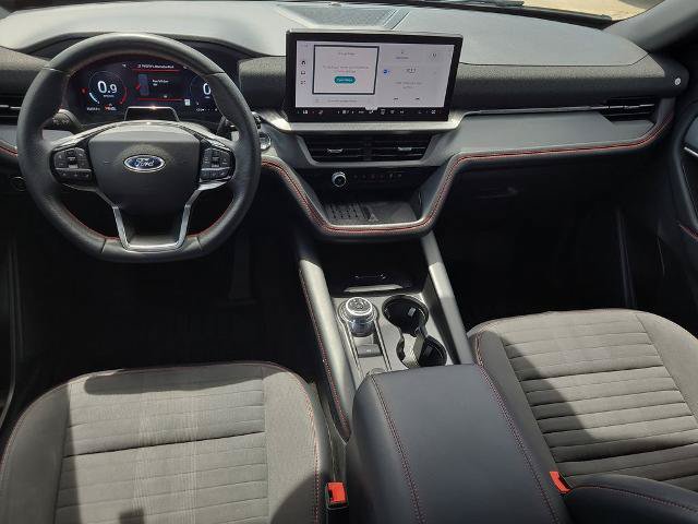 Certified 2025 Ford Explorer ST-Line w/ Premium Package RWD image 18