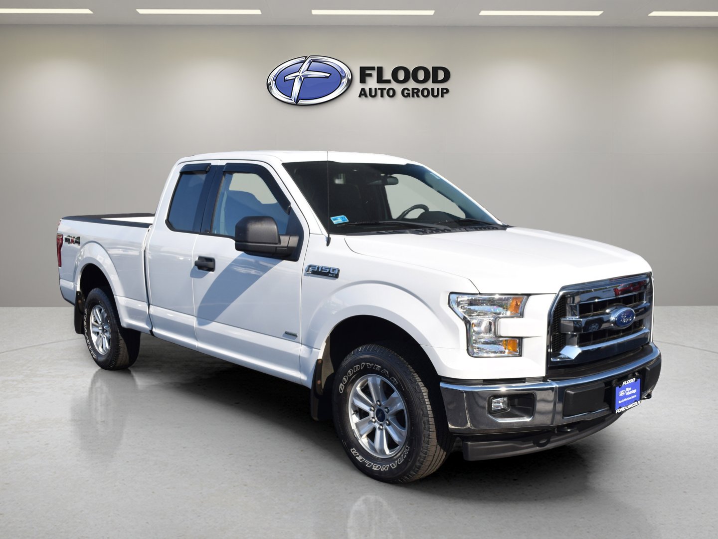 Certified 2017 Ford F150 XLT AWD/4WD image 1