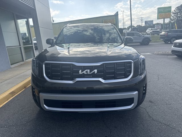 Used 2025 Kia Telluride S AWD/4WD image 3
