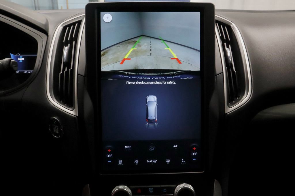 Certified 2024 Ford Edge SEL w/ Convenience Package AWD/4WD image 9