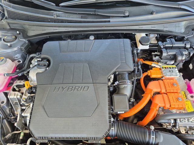 Used 2024 Hyundai Elantra Limited FWD image 38