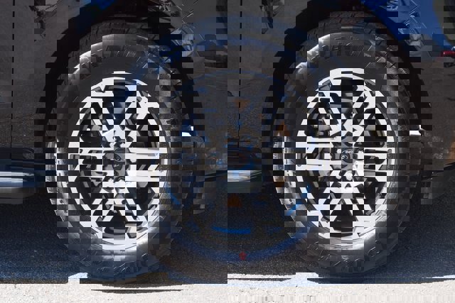 Certified 2025 Ford Expedition Active image 9