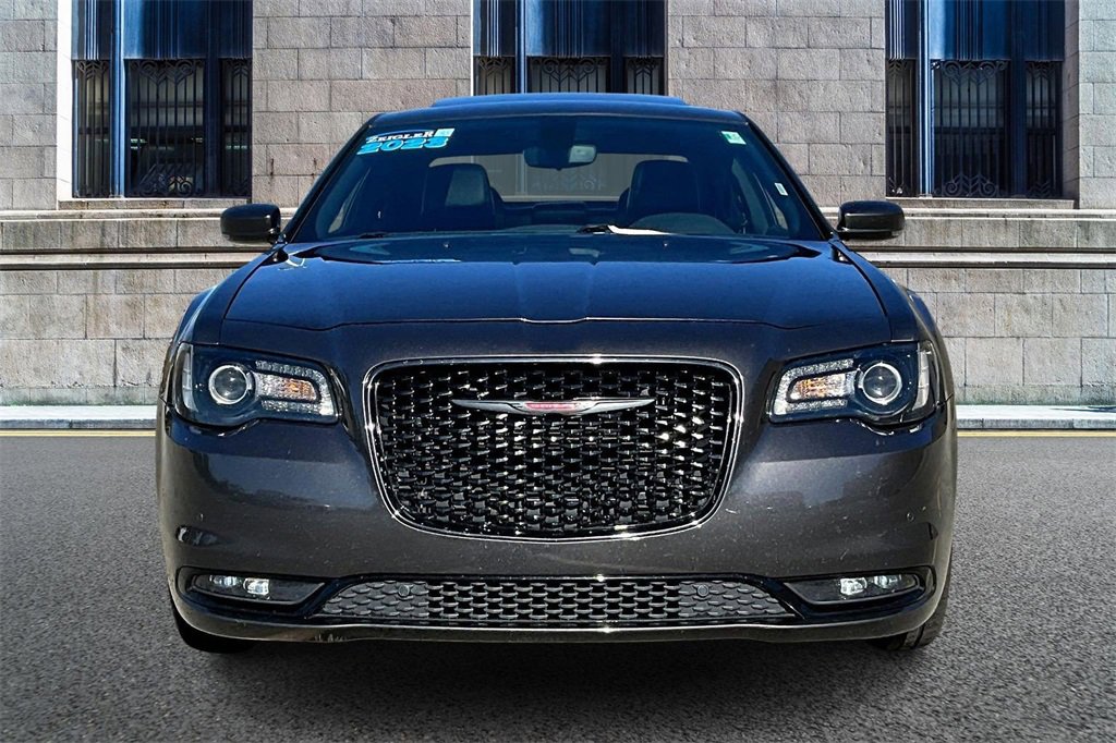 Used 2023 Chrysler 300 S image 3