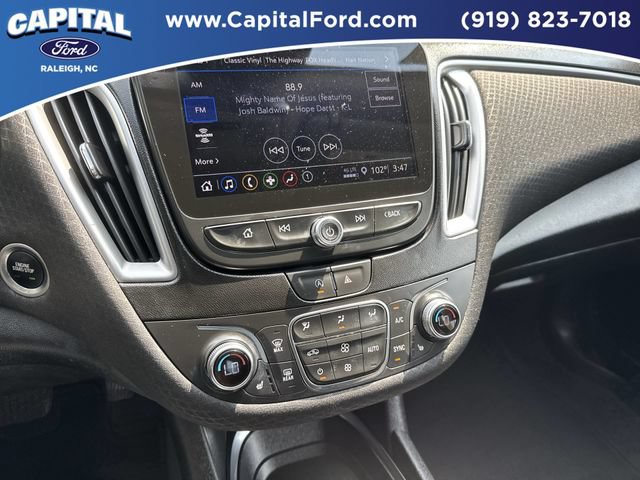 Used 2023 Chevrolet Malibu LT FWD image 26