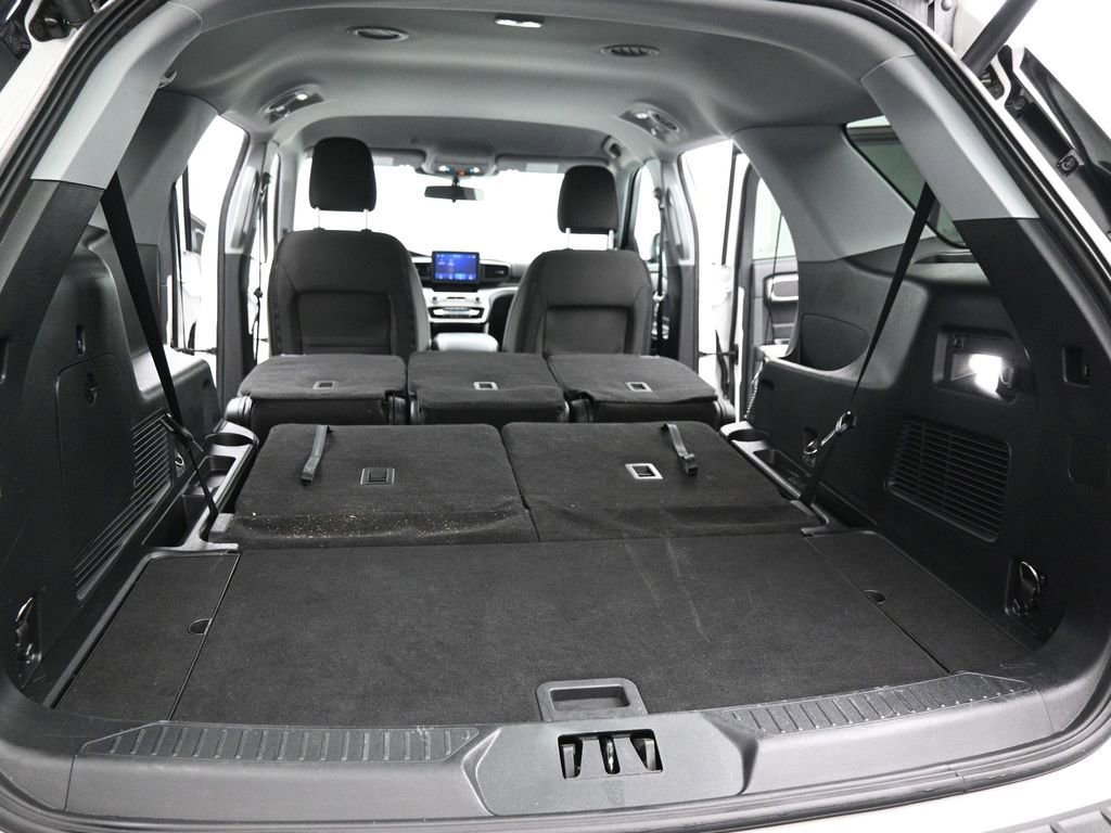 Certified 2022 Ford Explorer XLT image 24