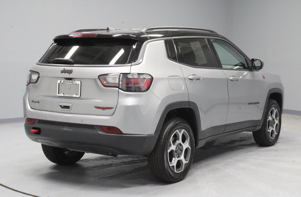 Used 2022 Jeep Compass Trailhawk w/ Trailhawk Elite Group AWD/4WD image 11