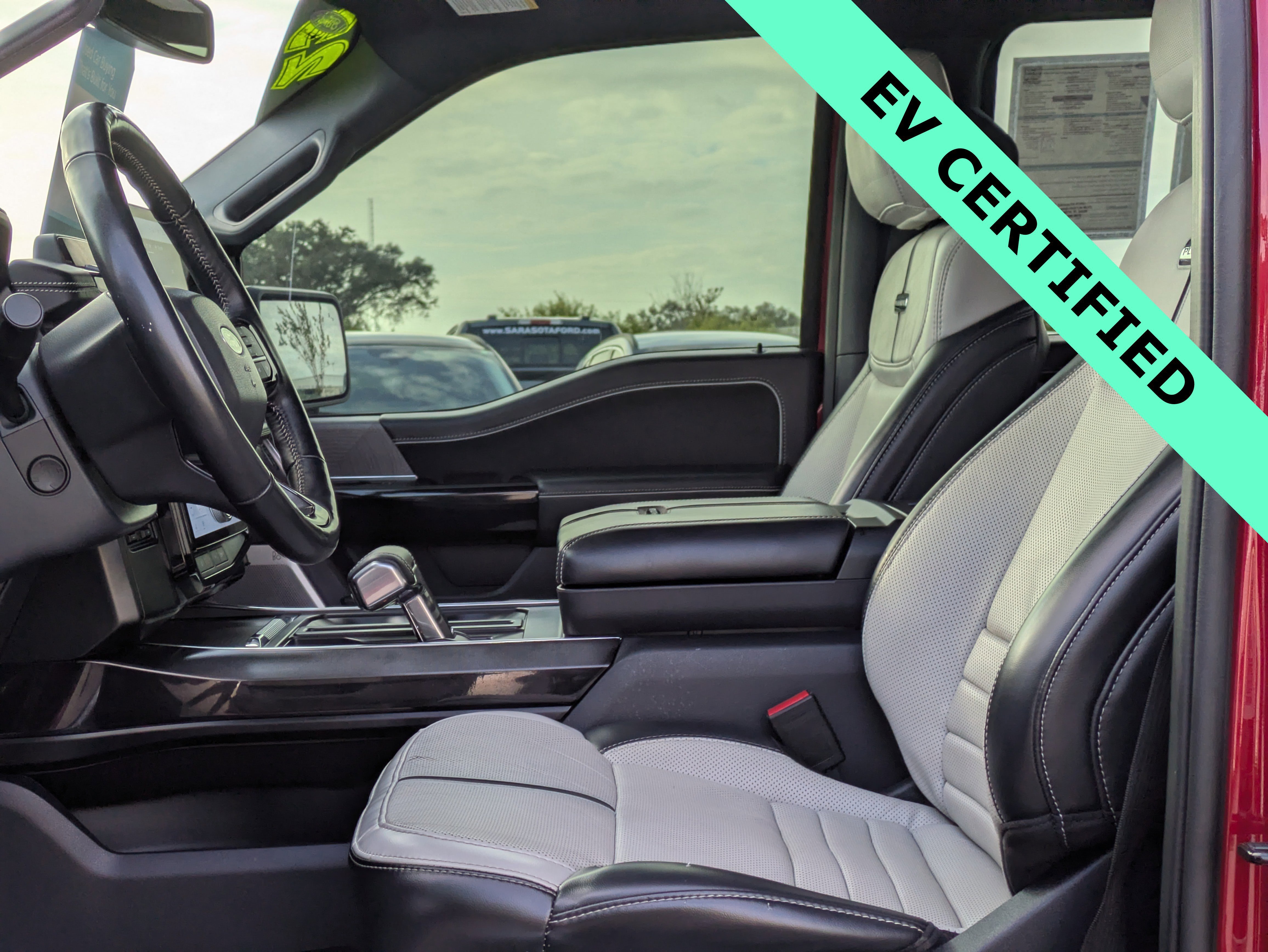 Certified 2023 Ford F150 Lightning Platinum image 21