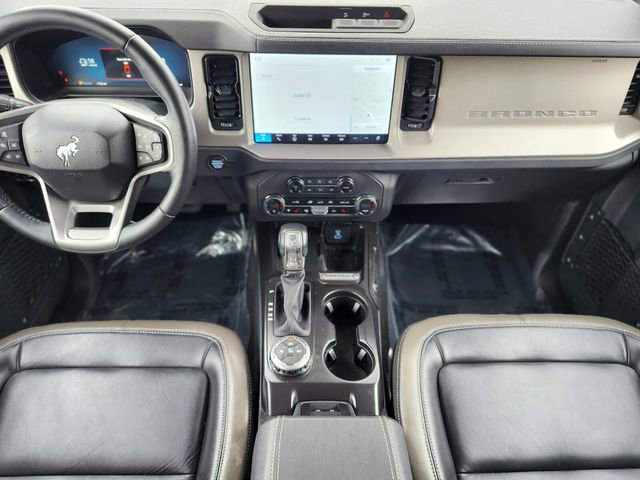 Certified 2025 Ford Bronco Outer Banks AWD/4WD image 14