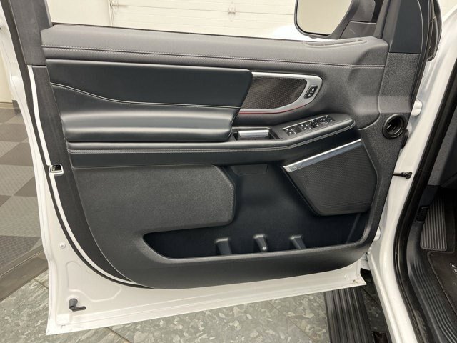 Certified 2025 Ford Expedition Max Platinum w/ Stealth Appearance Package AWD/4WD image 11