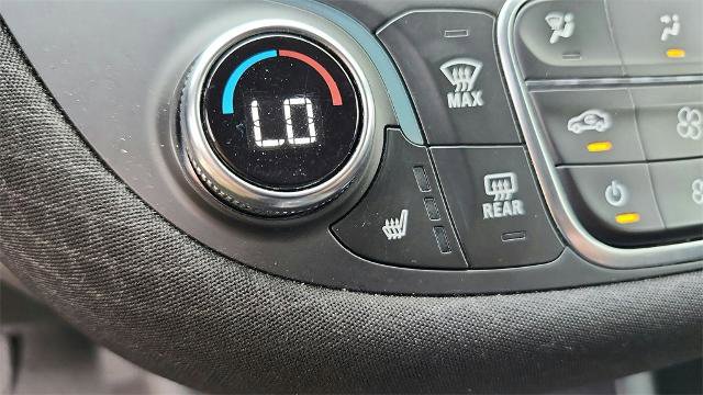 Used 2024 Chevrolet Malibu LT image 17