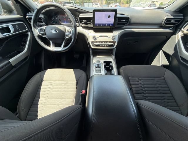 Certified 2021 Ford Explorer XLT RWD image 22