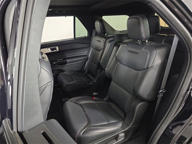 Certified 2022 Ford Explorer ST w/ Equipment Group 401A image 18