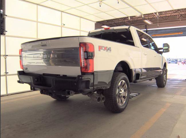 Certified 2024 Ford F250 King Ranch w/ FX4 Off-Road Package AWD/4WD image 2