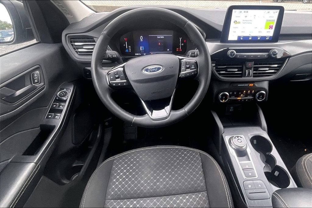 Certified 2023 Ford Escape Active AWD/4WD image 4