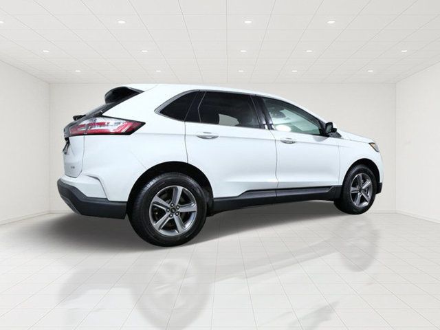 Certified 2024 Ford Edge SEL w/ Convenience Package AWD/4WD image 6