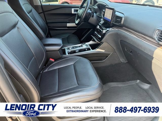 Certified 2021 Ford Explorer Limited w/ Equipment Group 301A AWD/4WD image 13