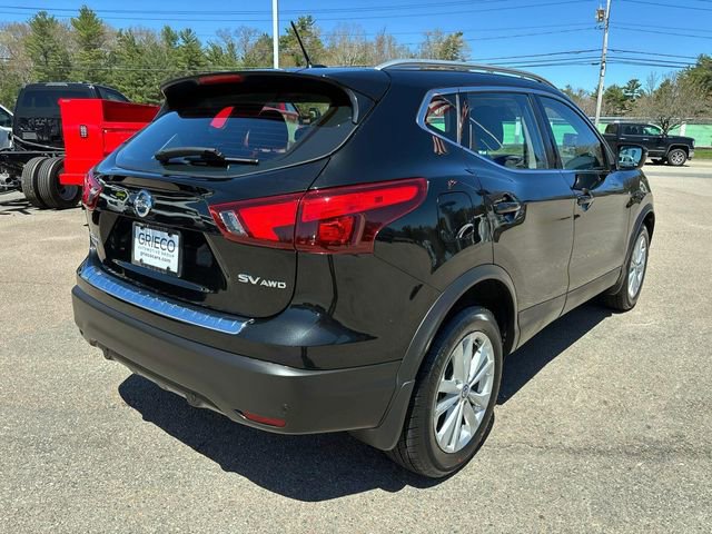 Used 2019 Nissan Rogue Sport SV AWD/4WD image 3