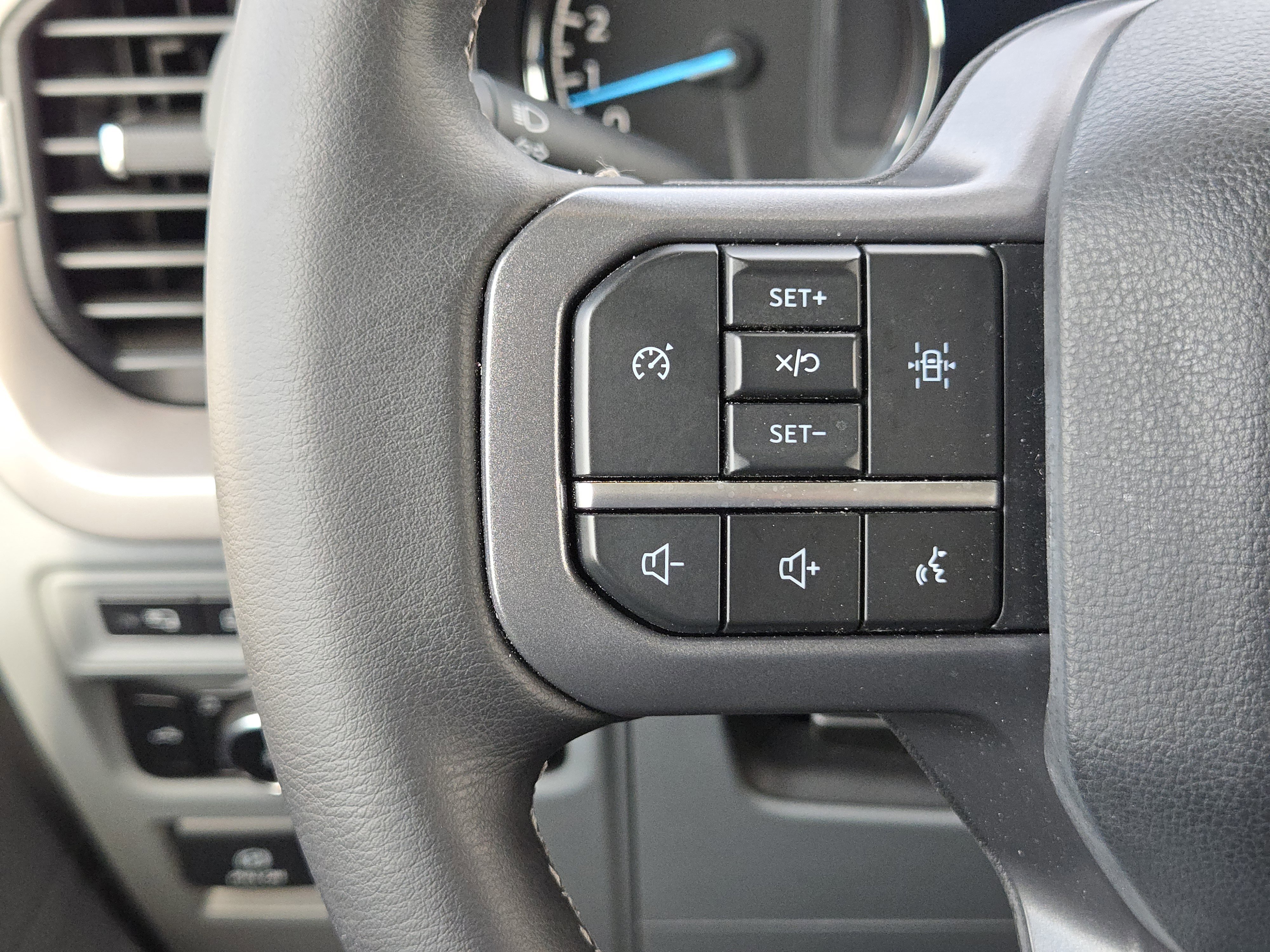 Certified 2023 Ford F150 XLT w/ Equipment Group 302A High image 26