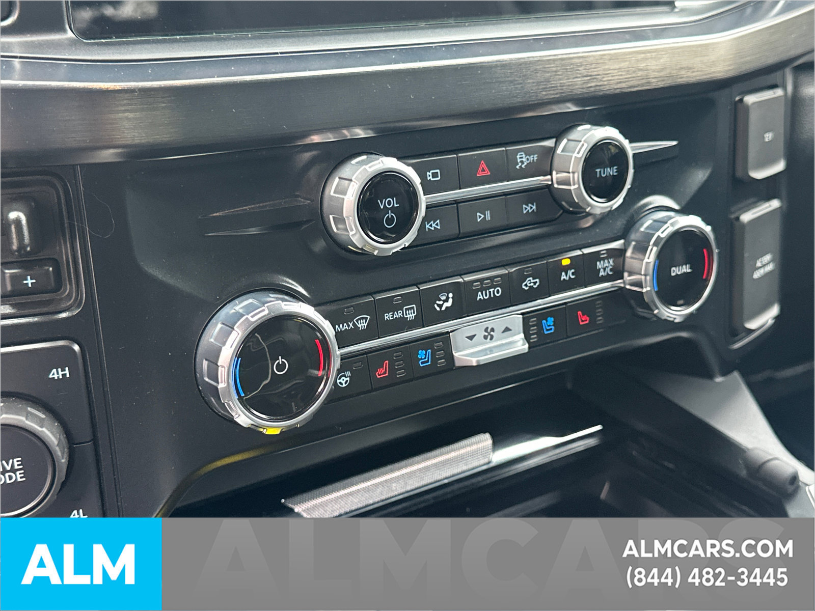 Certified 2025 Ford F350 Lariat AWD/4WD image 33